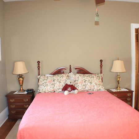 The Collins House Inn Marion ภายนอก รูปภาพ
