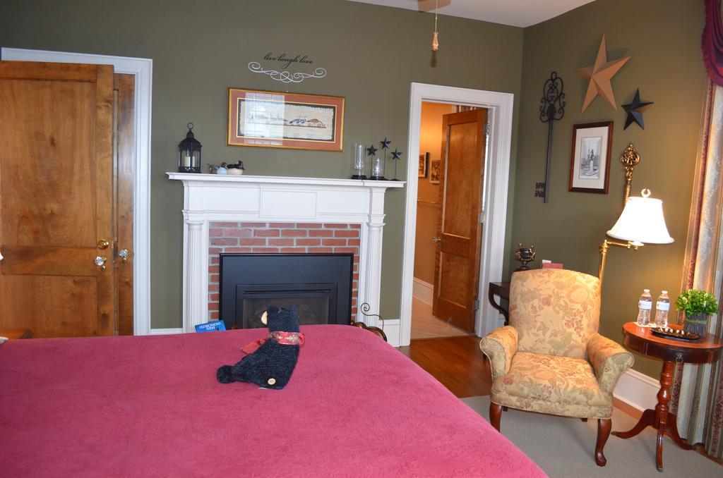 The Collins House Inn Marion ภายนอก รูปภาพ