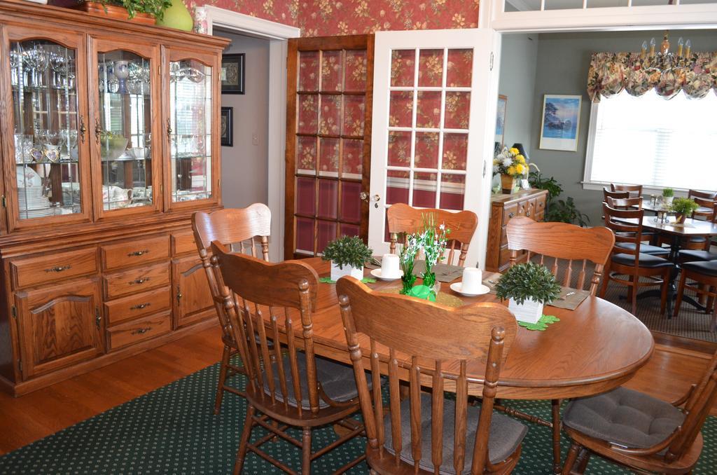 The Collins House Inn Marion ภายนอก รูปภาพ