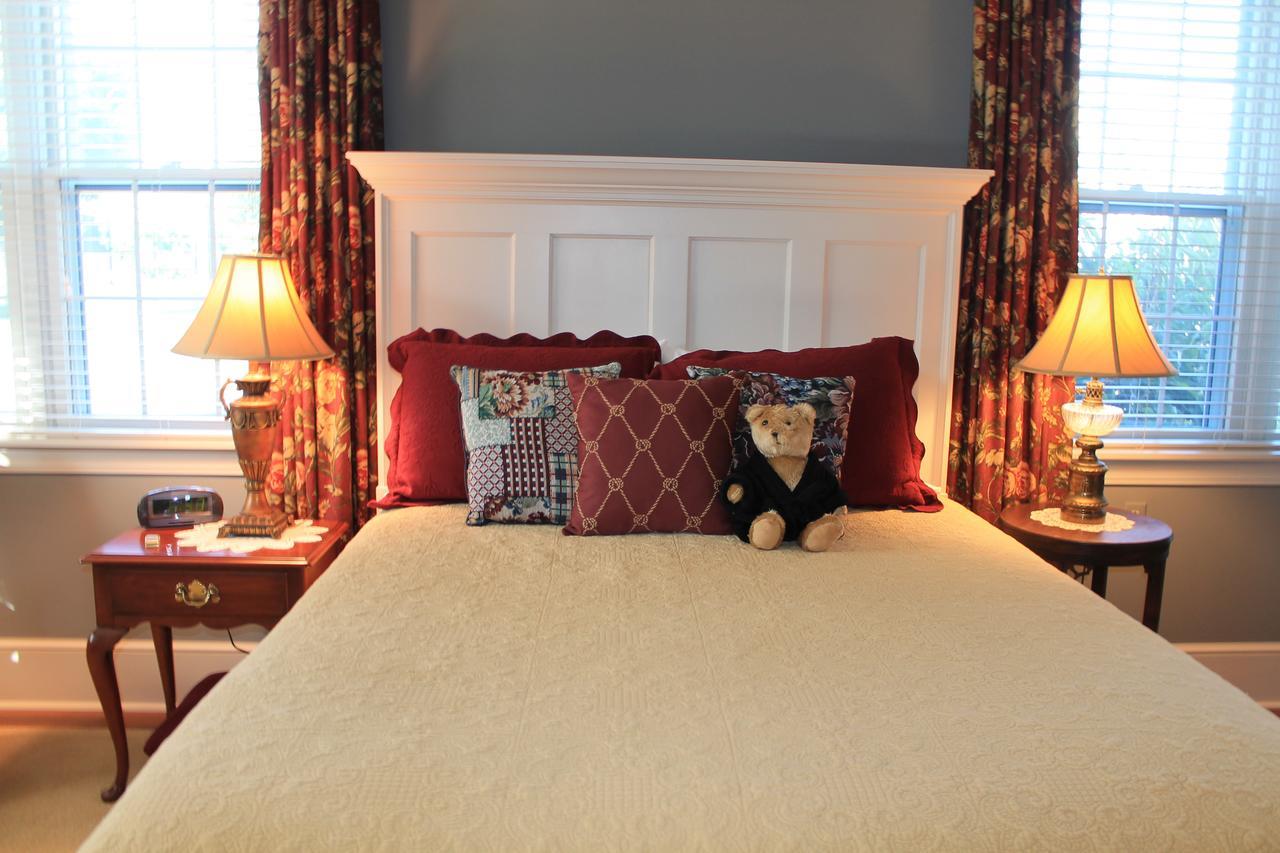 The Collins House Inn Marion ภายนอก รูปภาพ