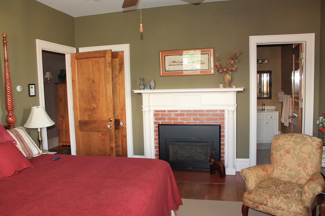 The Collins House Inn Marion ภายนอก รูปภาพ