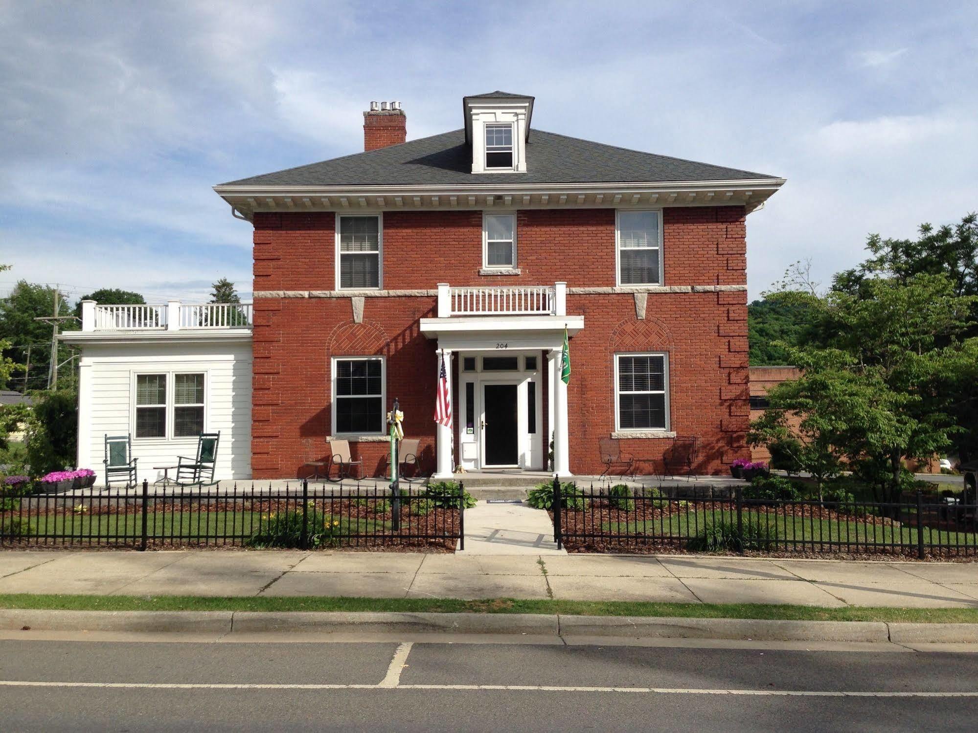 The Collins House Inn Marion ภายนอก รูปภาพ